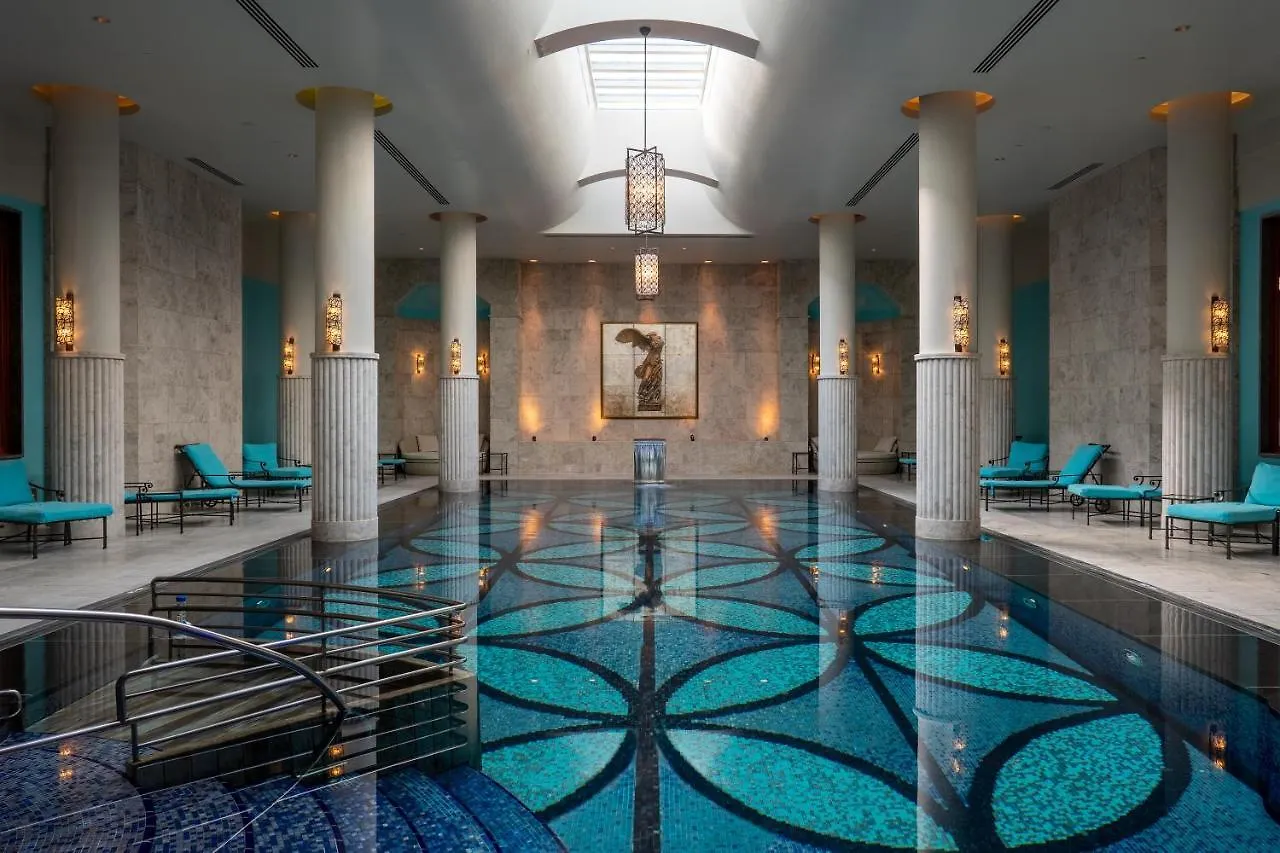 Four Seasons Hotel Istanbul At The Bosphorus 5*,  Turkiet