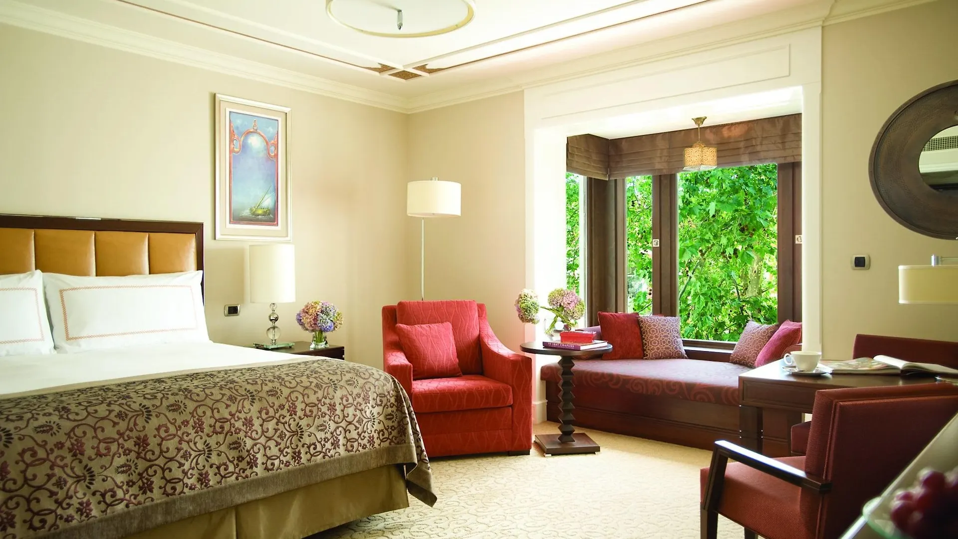 Four Seasons Hotel Istanbul At The Bosphorus