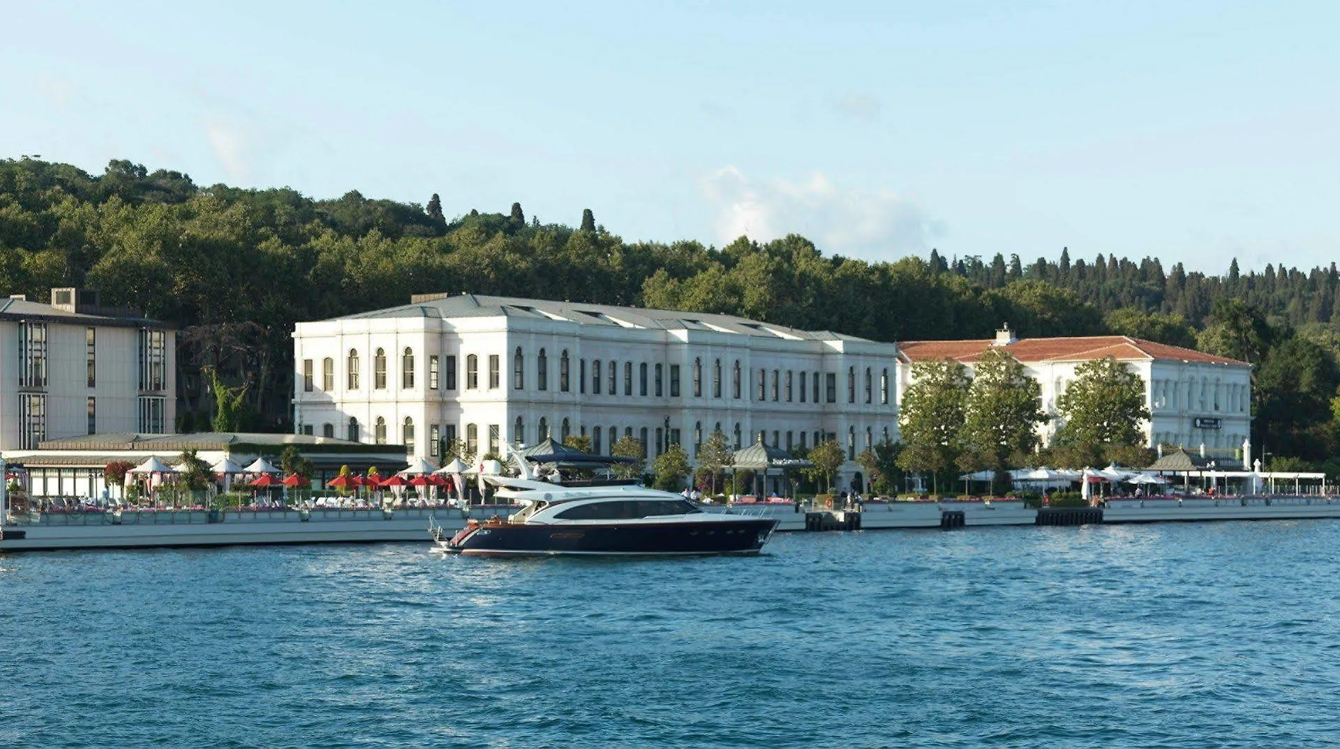 Four Seasons Hotel Istanbul At The Bosphorus
