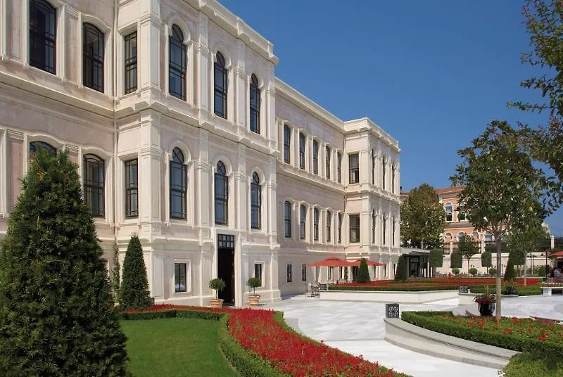 Four Seasons Hotel Istanbul At The Bosphorus 5*,  Turkiet