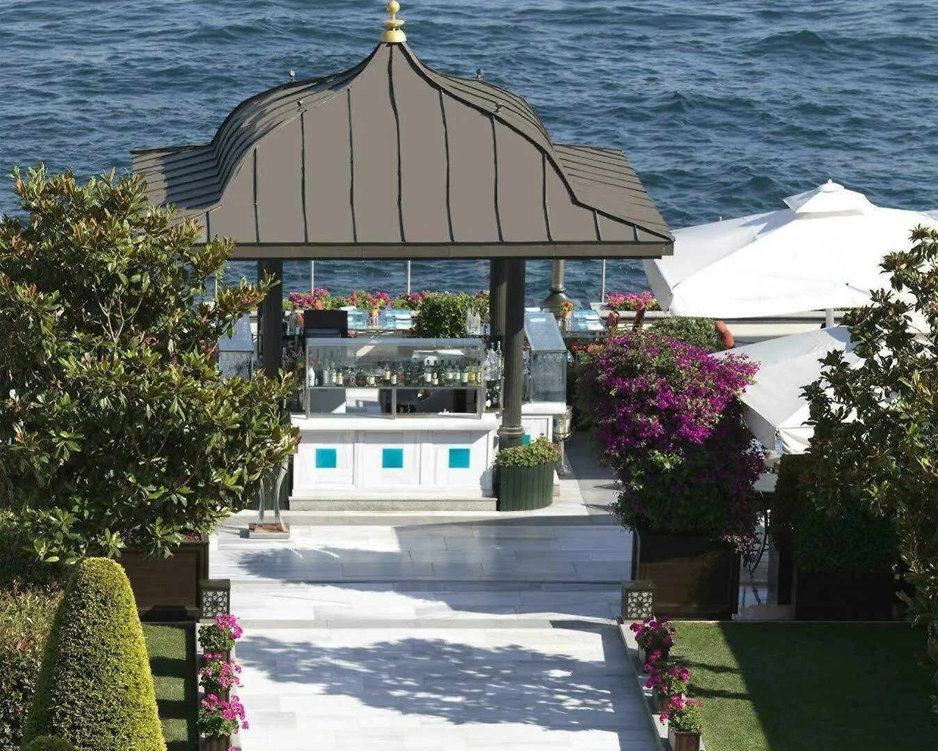 Four Seasons Hotel Istanbul At The Bosphorus