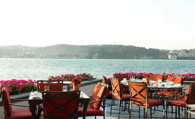 Four Seasons Hotel Istanbul At The Bosphorus