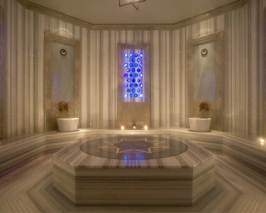 Four Seasons Hotel Istanbul At The Bosphorus